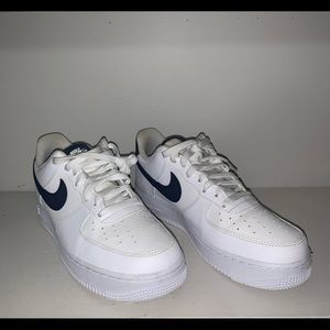 Air Force 1 '07 'Midnight Navy' - 9.5 men